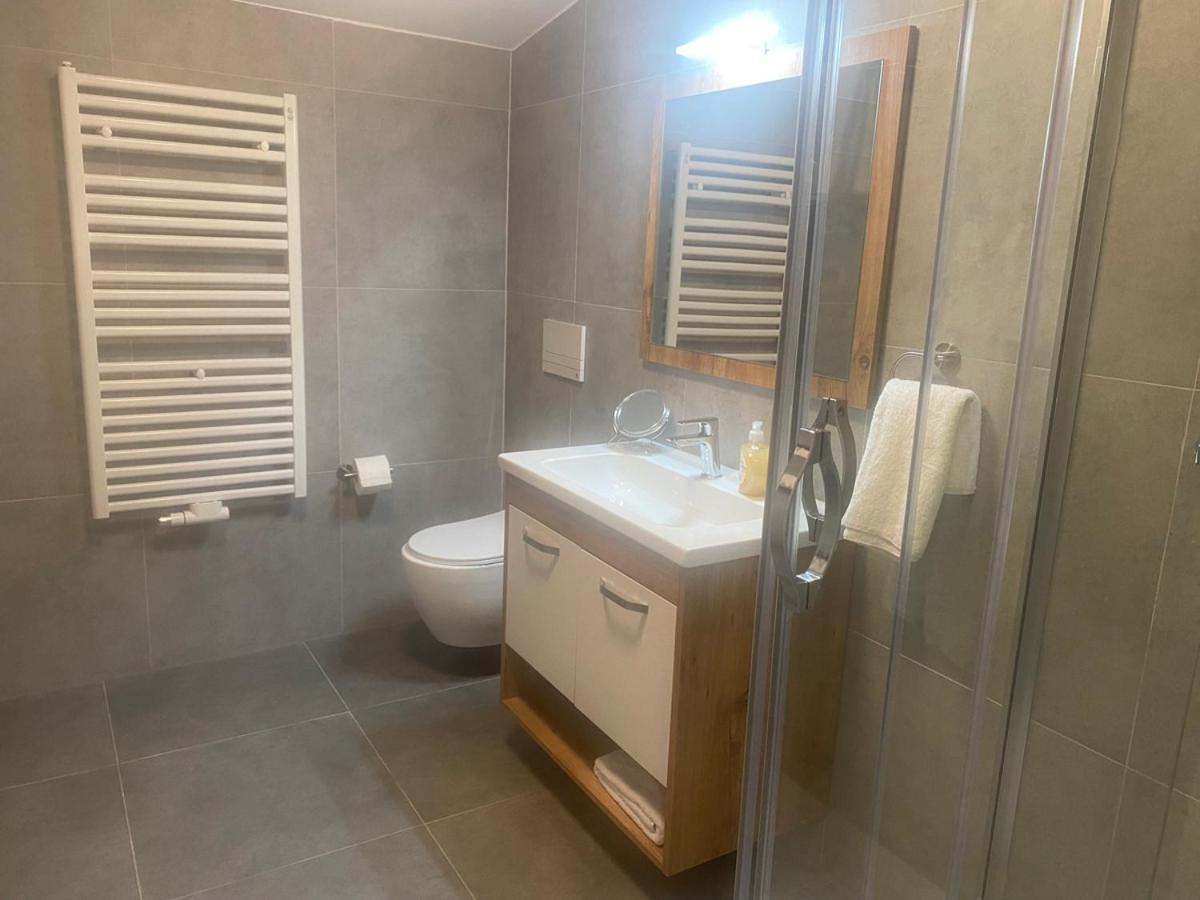 Spreehotel Шпремберг Екстериор снимка