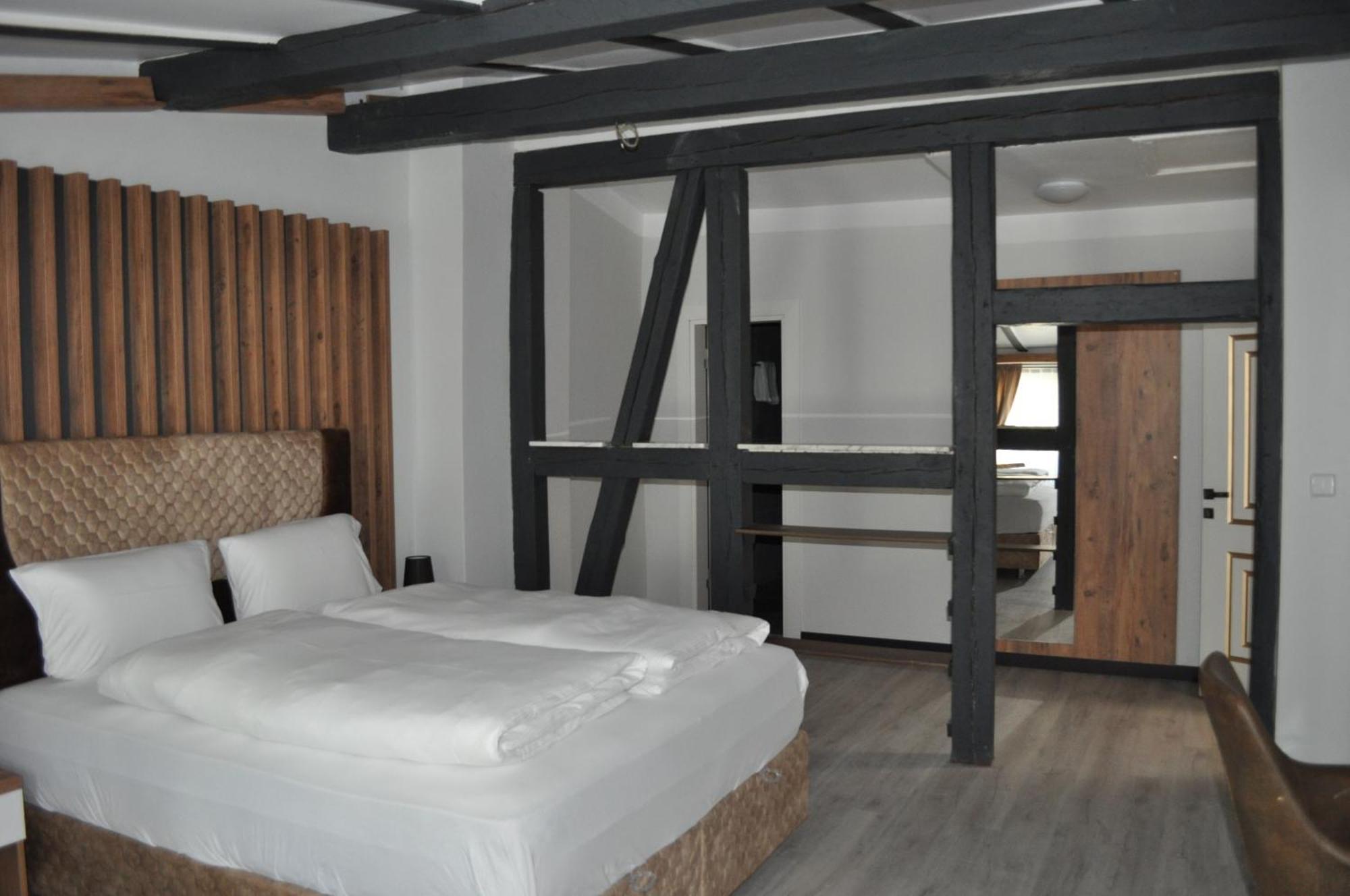 Spreehotel Шпремберг Екстериор снимка